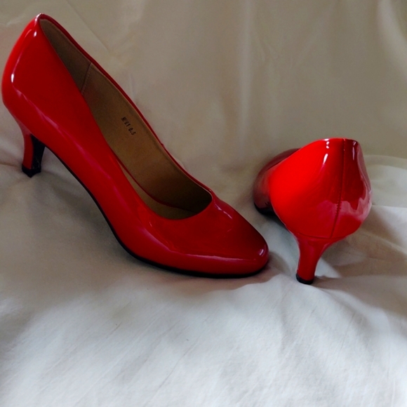 DIDIFU CHRISTMAS RED PATTON LEATHER PUMP - Picture 3 of 5